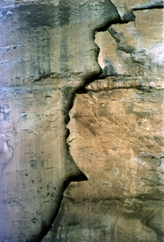 cliff crack #1